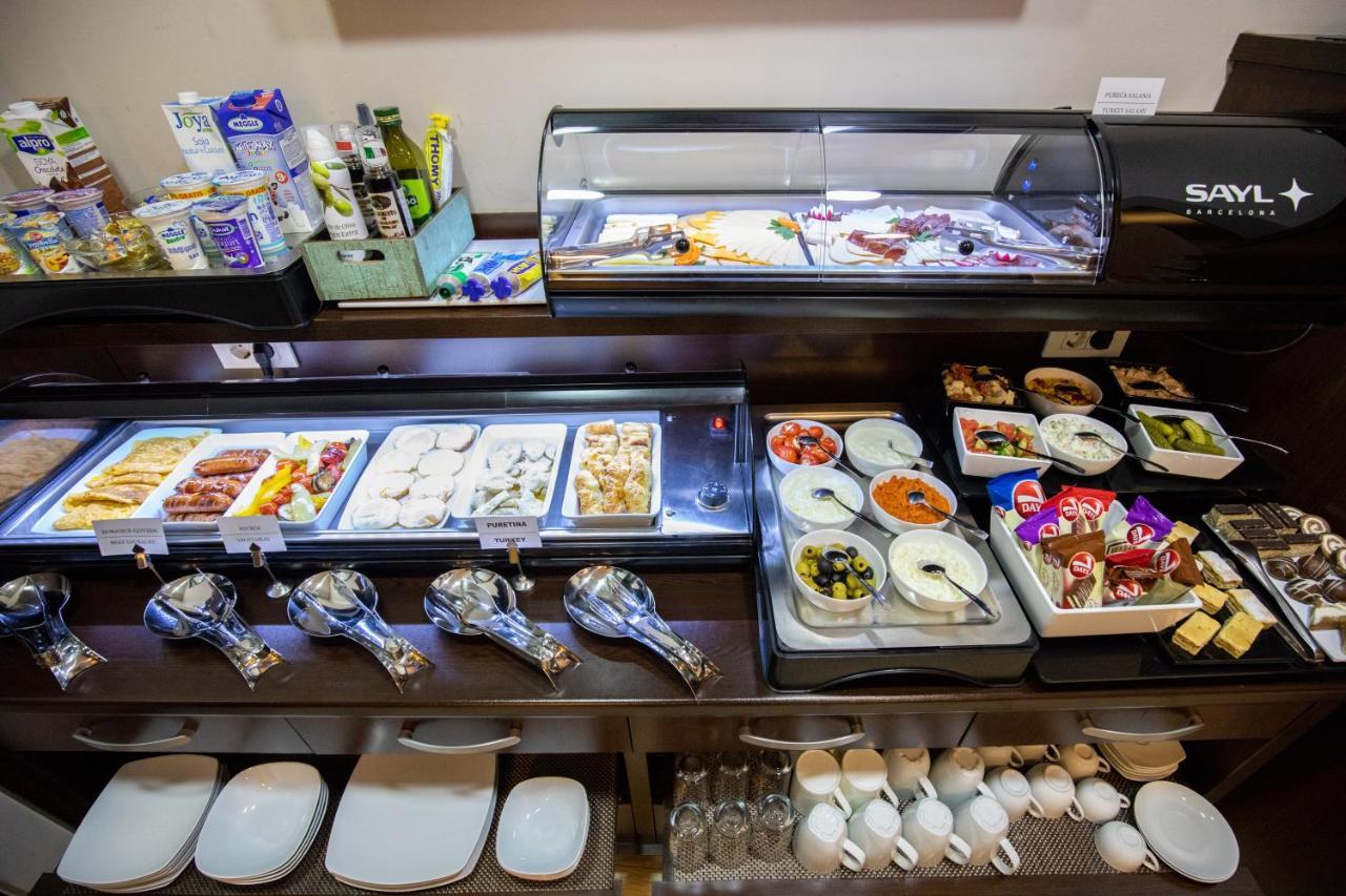 טוזלה Boutique Hotel Golden Star מראה חיצוני תמונה